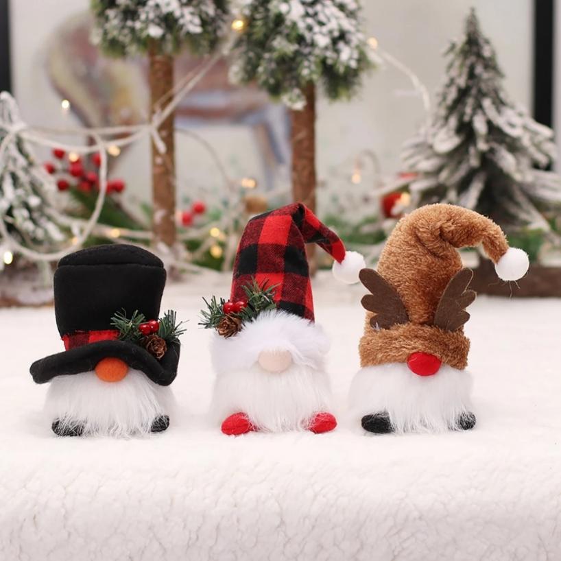 1 Pcs Christmas LED Doll Penda - Home Bargains 评论和价格